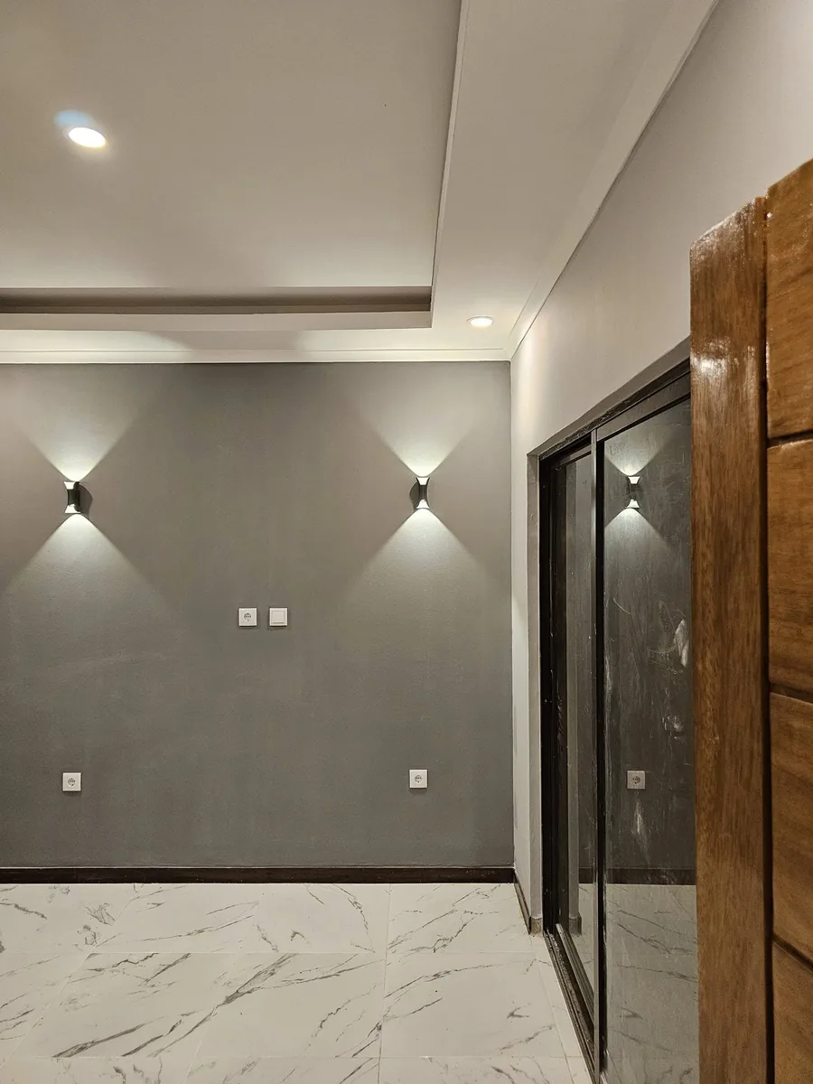 Acabamento interior com ilumina&ccedil;&atilde;o